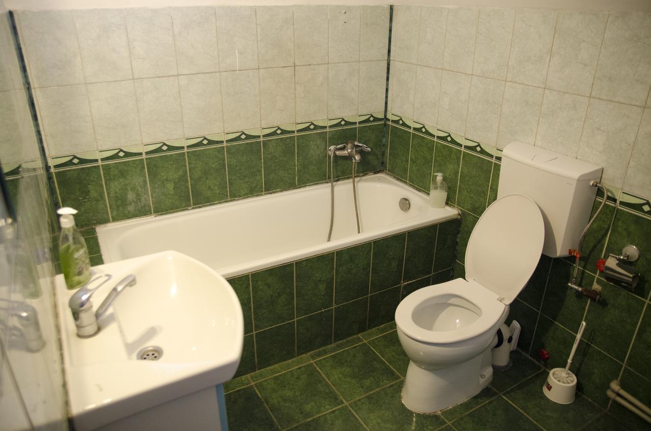 Casa Boiereasca Ostello Craiova Esterno foto